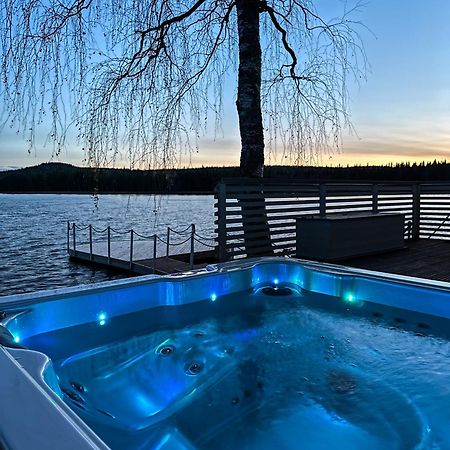 Luxurious Villa Kinos With Jacuzzi Рованиеми Экстерьер фото