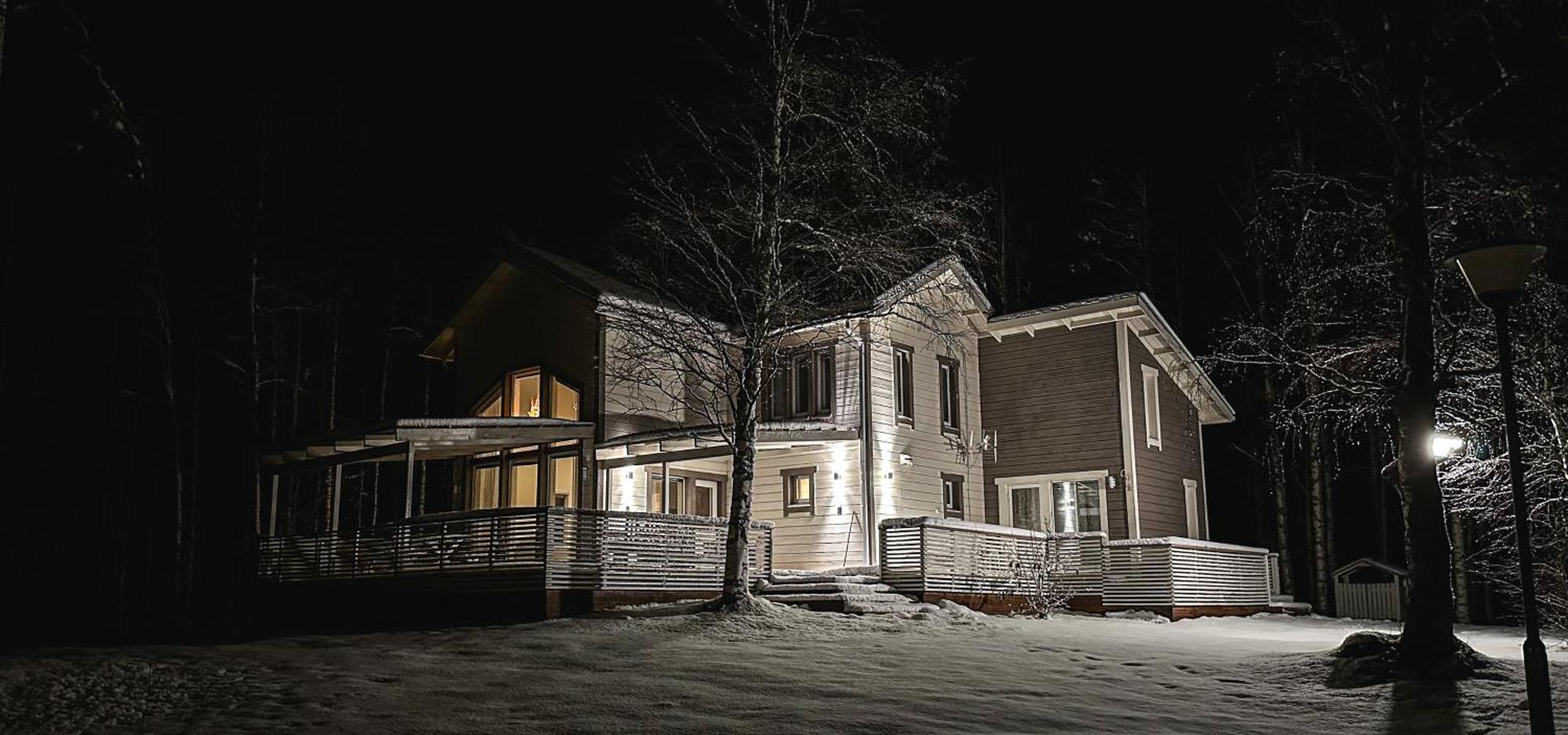 Luxurious Villa Kinos With Jacuzzi Рованиеми Экстерьер фото