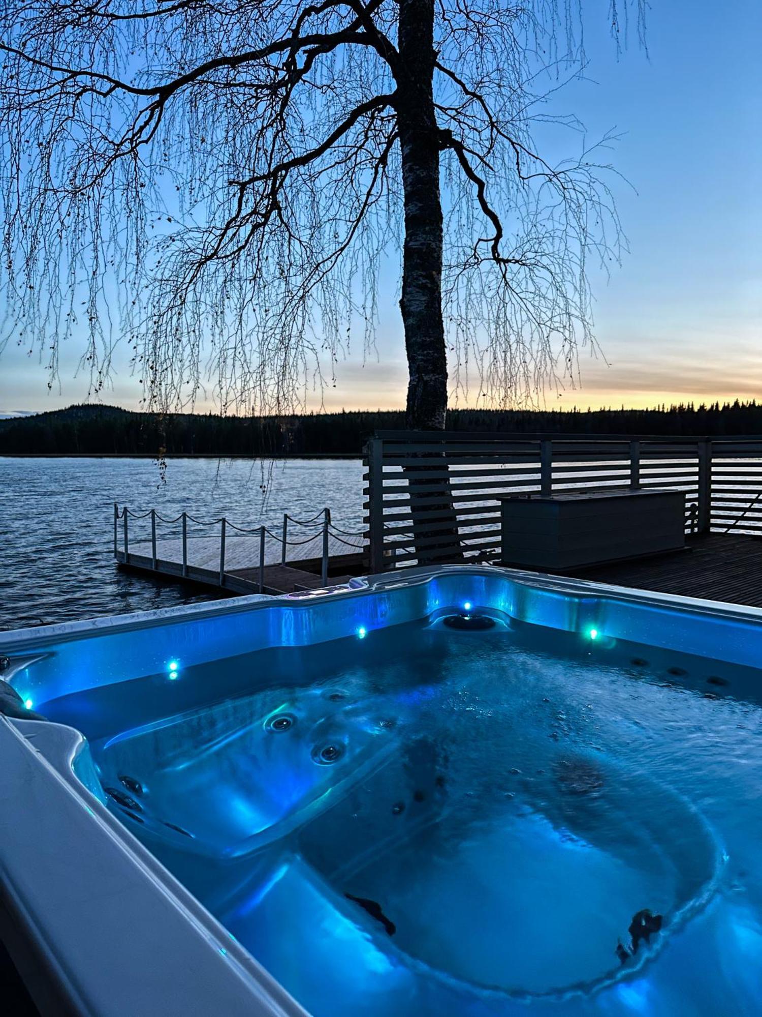 Luxurious Villa Kinos With Jacuzzi Рованиеми Экстерьер фото